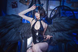 封疆疆v《小恶魔》主题写真：30张全套美图