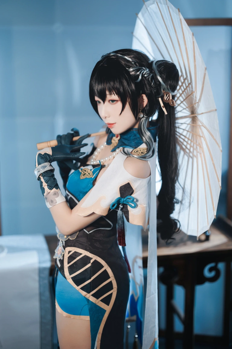 封疆疆v《阮梅》主题写真：32张全套美图