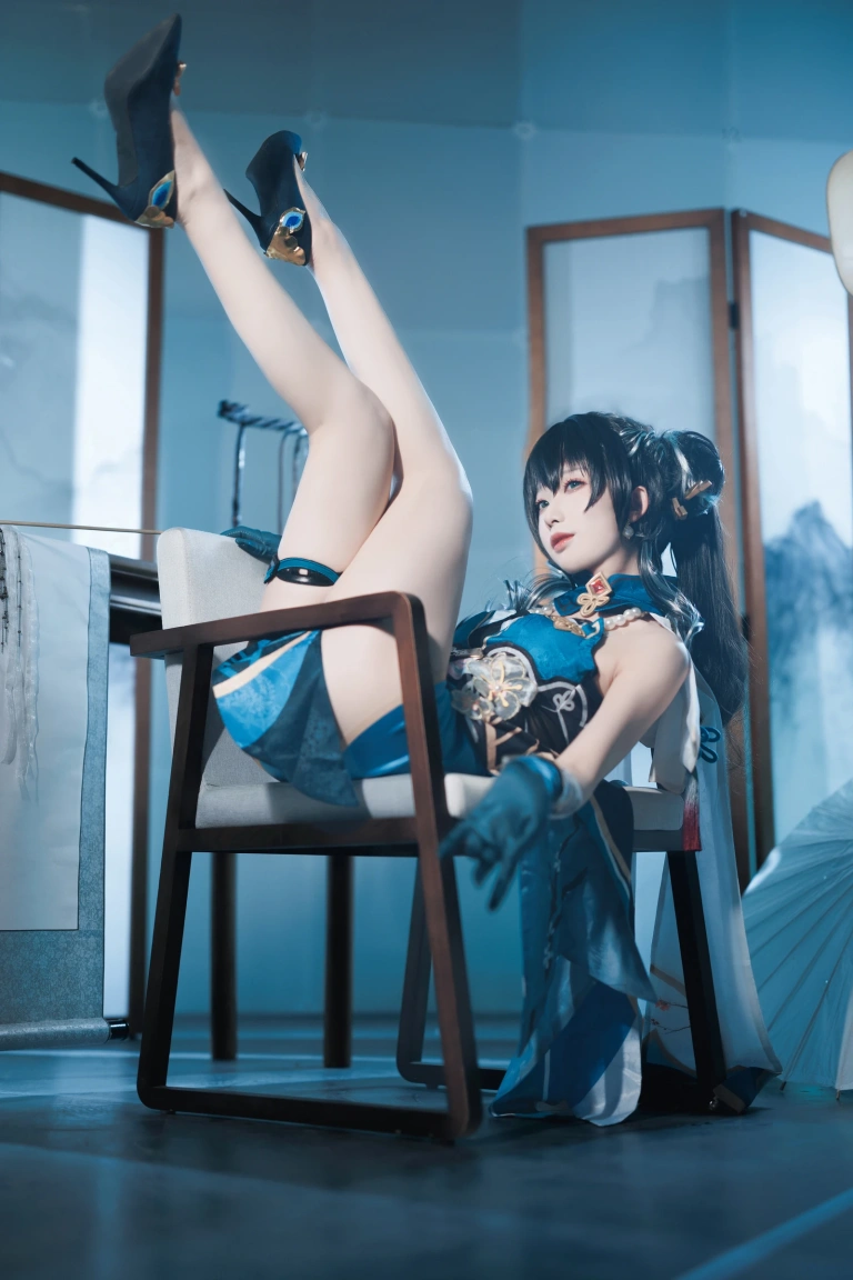 封疆疆v《阮梅》主题写真：32张全套美图