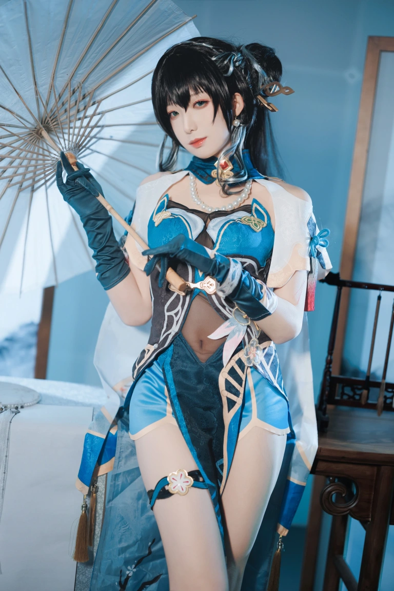 封疆疆v《阮梅》主题写真：32张全套美图