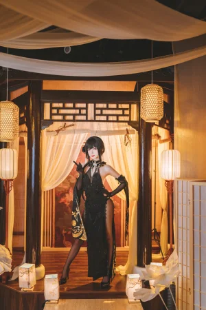 封疆疆v《镇海》主题写真：32张全套美图
