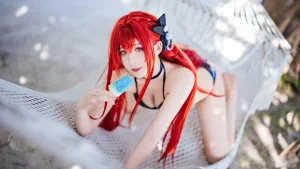 封疆疆v《碧蓝航线 君主泳装》主题写真：22张全套美图