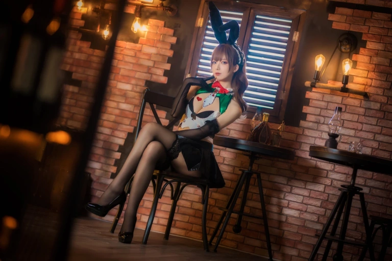 封疆疆v《莫妮卡女郎》主题写真：31张全套美图