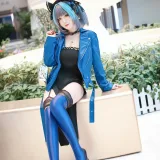 封疆疆v《碧蓝航线 柴郡常服》主题写真：27张全套美图