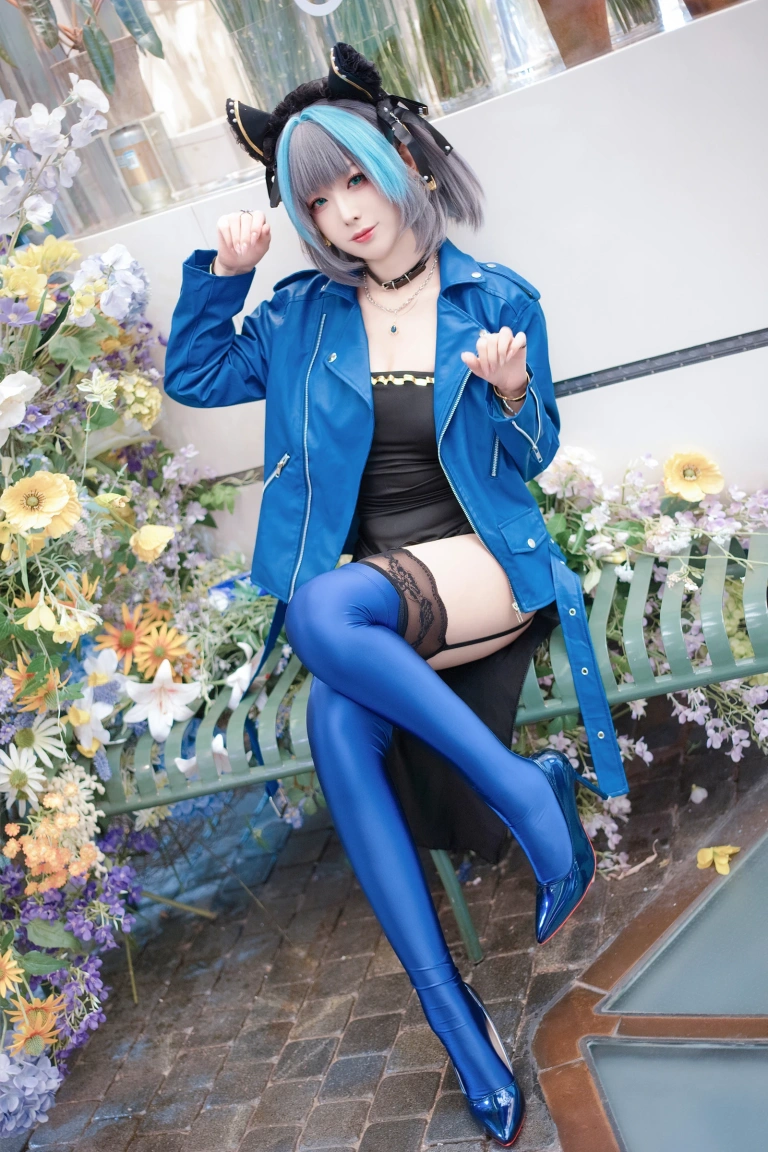 封疆疆v《碧蓝航线 柴郡常服》主题写真：27张全套美图