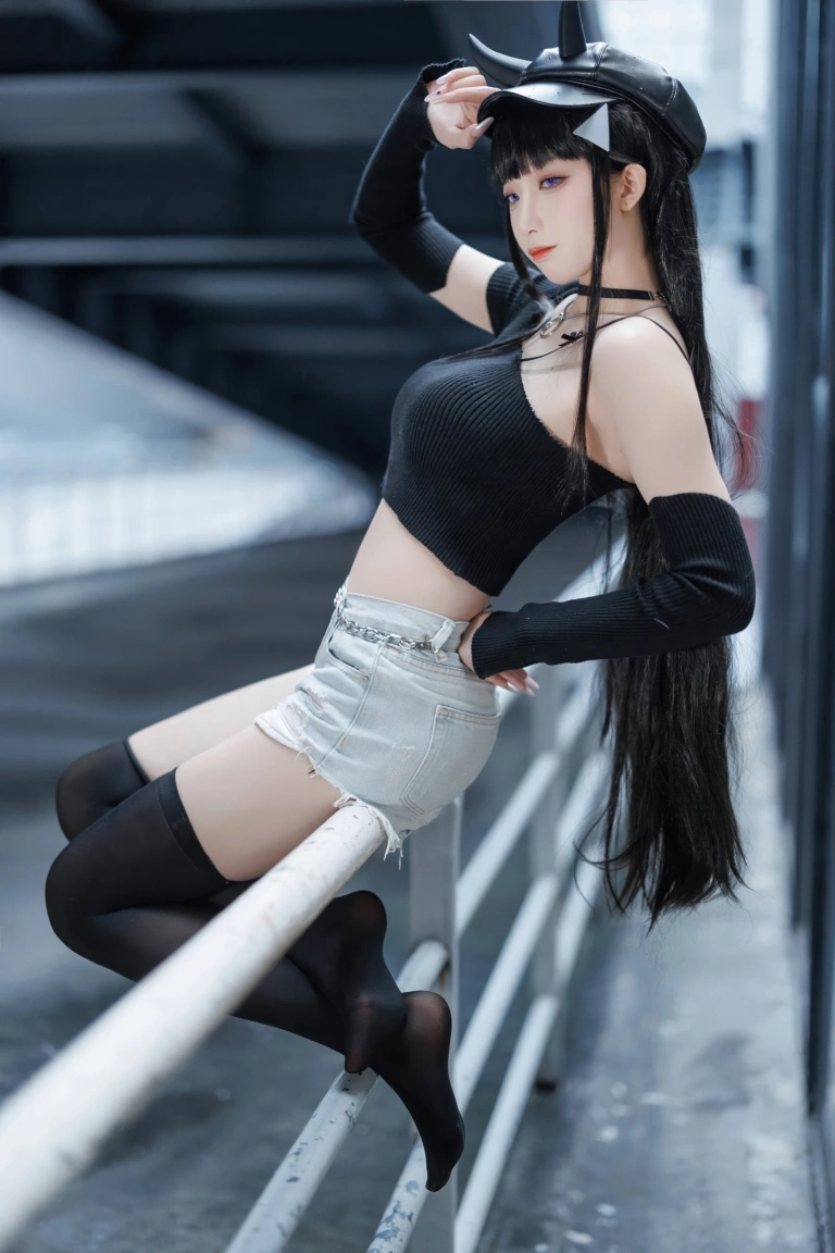 封疆疆v《碧蓝航线 能代》主题写真：16张全套美图