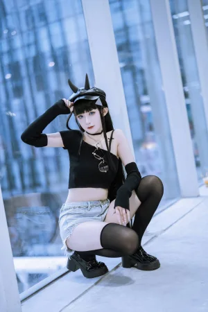 封疆疆v《碧蓝航线 能代》主题写真：16张全套美图