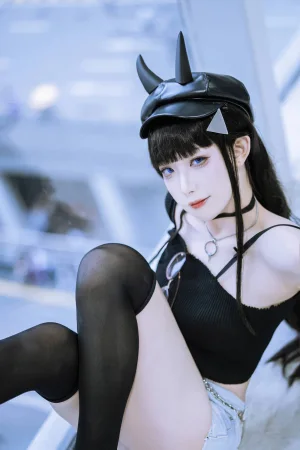 封疆疆v《碧蓝航线 能代》主题写真：16张全套美图