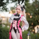 封疆疆v《FGO：光之高扬斯卡娅兔女郎场照》主题写真：27张全套美图