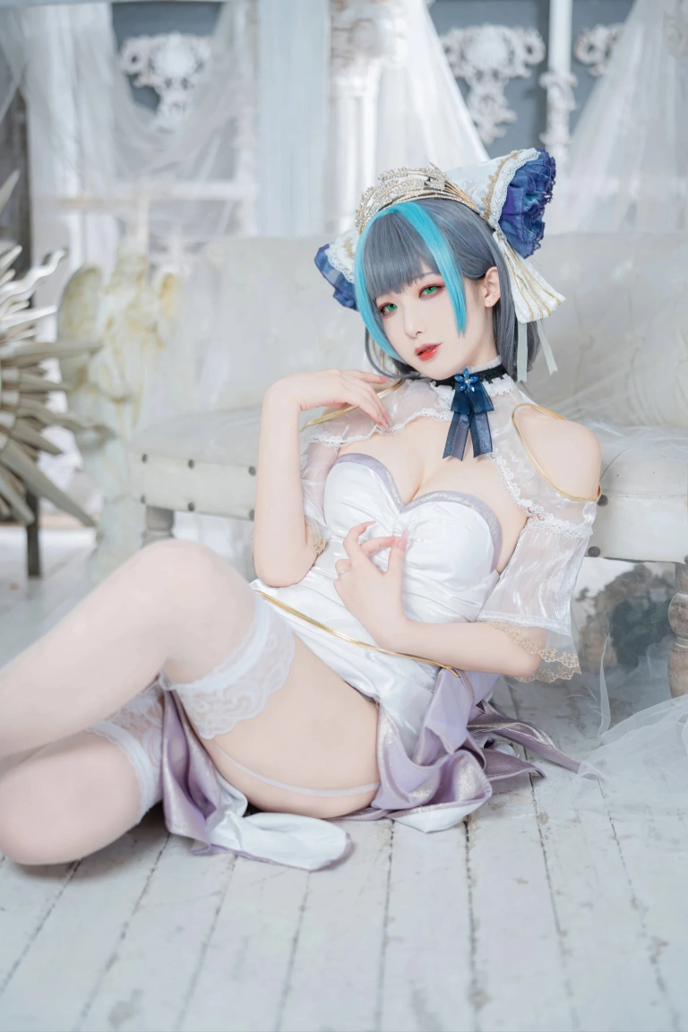 封疆疆v《碧蓝航线 柴郡誓约礼服》主题写真：18张全套美图