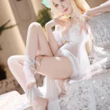 封疆疆v《碧蓝航线 金狮》主题写真：27张全套美图