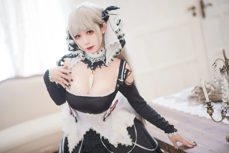 樱落酱w《可畏》主题写真：14张全套美图