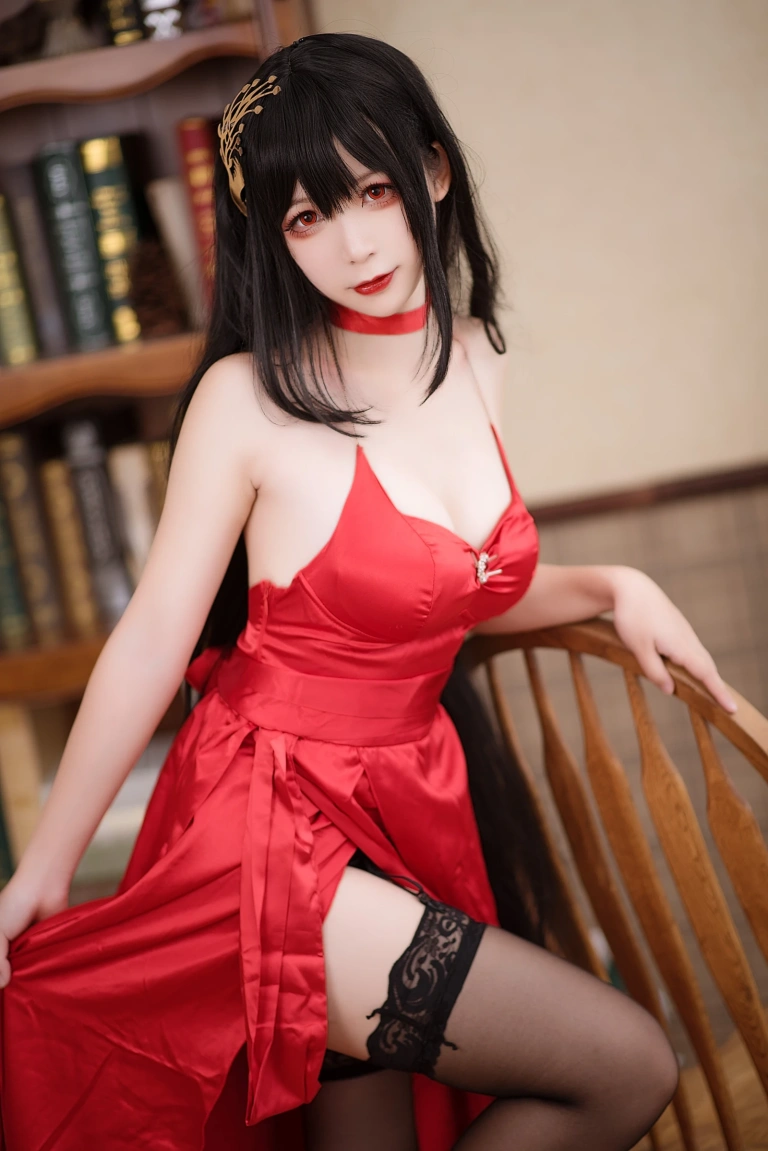 樱落酱w《大凤礼服》主题写真：14张全套美图
