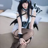 洛桑w伊梓《猫耳小恶魔》主题写真：42张全套美图，含3个视频