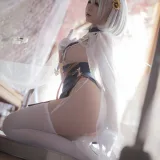 樱落酱w《天狼星》主题写真：20张全套美图