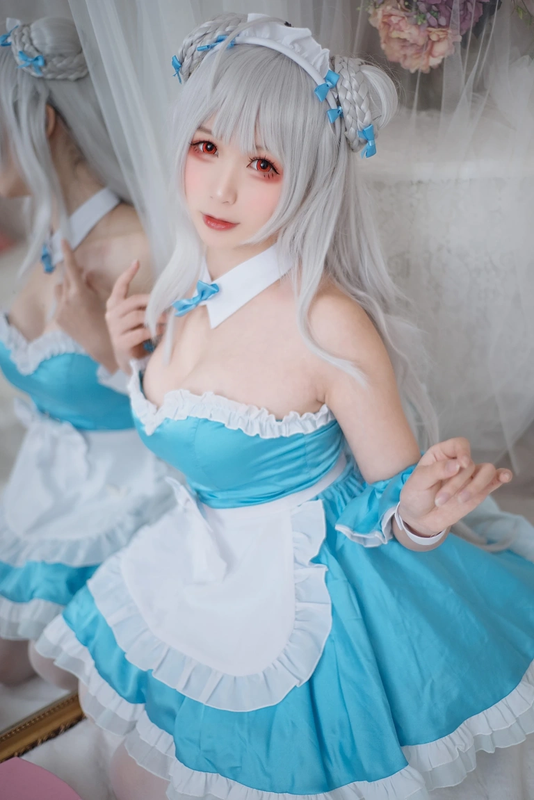 樱落酱w《小天鹅女仆》主题写真：13张全套美图