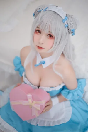 樱落酱w《小天鹅女仆》主题写真：13张全套美图