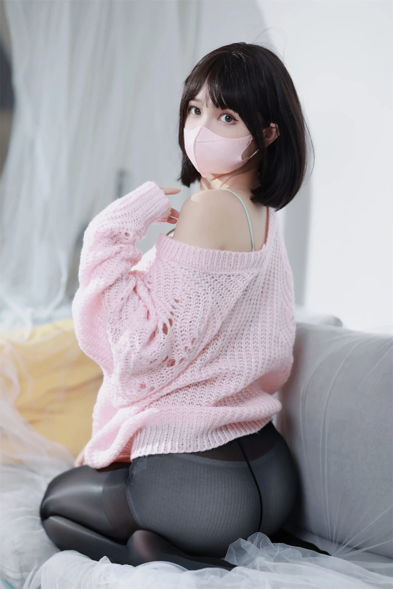 洛桑w伊梓《升玖老师 毛衣》主题写真：40张全套美图