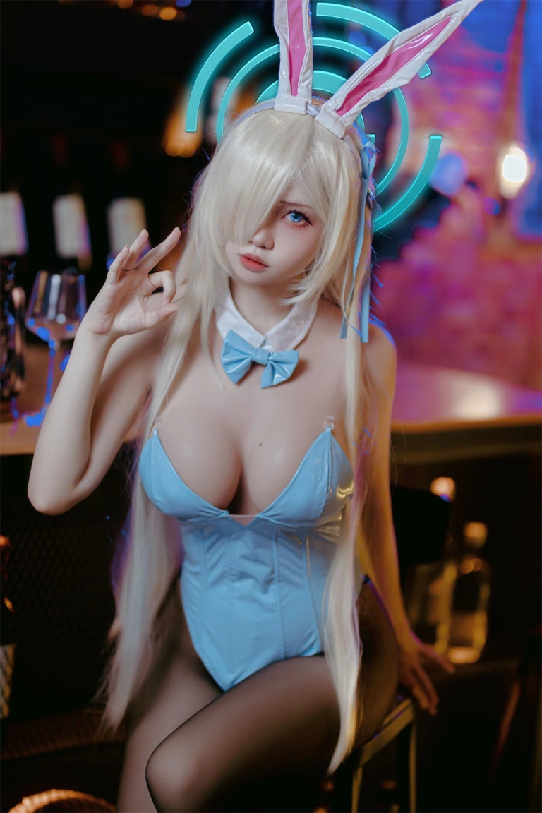 洛桑w伊梓《明日奈兔女郎》主题写真：63张全套美图