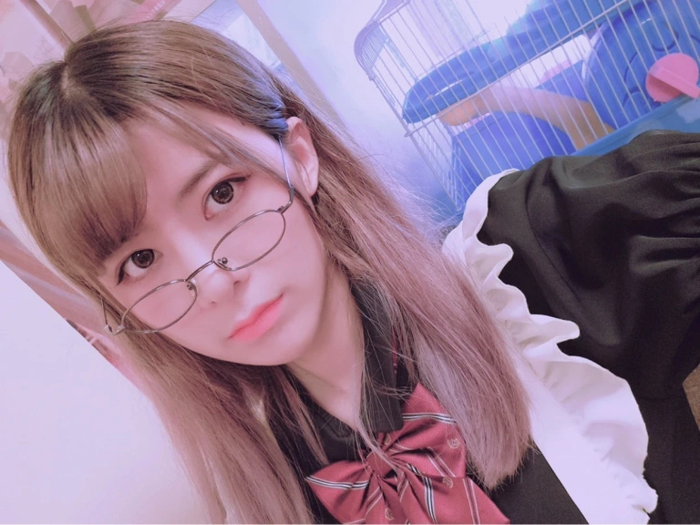 眼酱大魔王w《五月合集女仆店D.VA》主题写真：59张全套美图