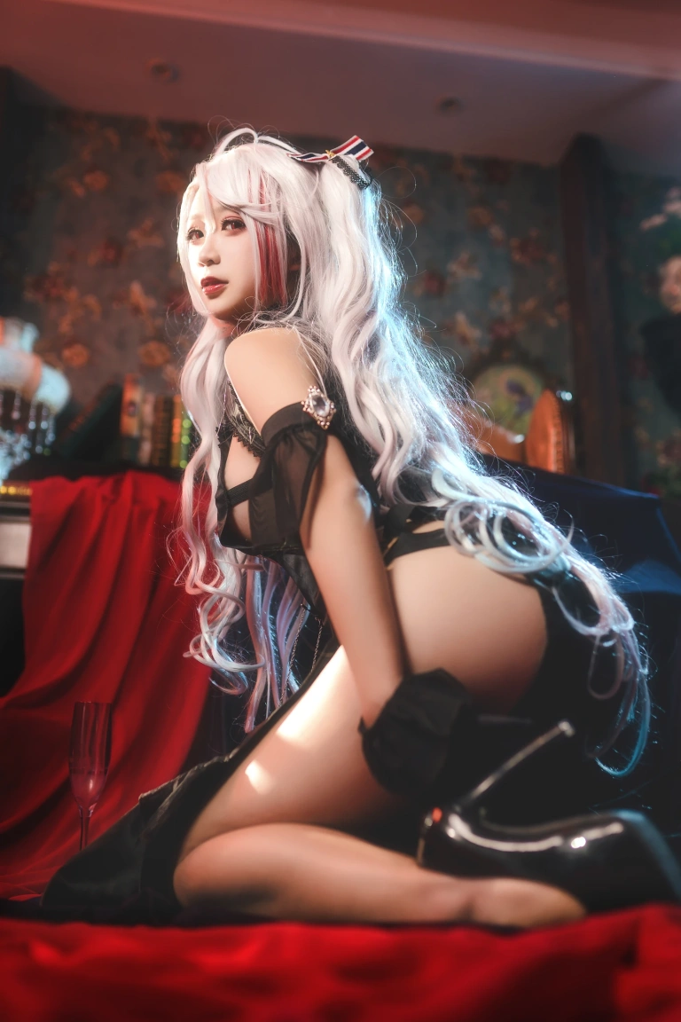 樱落酱w《欧根礼服》主题写真：12张全套美图