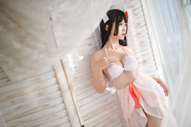 樱落酱w《比叡睡衣》主题写真：17张全套美图