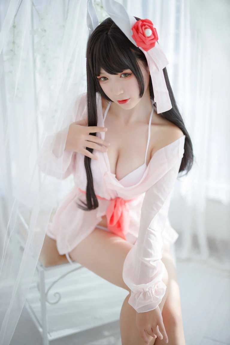 樱落酱w《比叡睡衣》主题写真：17张全套美图