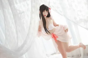 樱落酱w《比叡睡衣》主题写真：17张全套美图