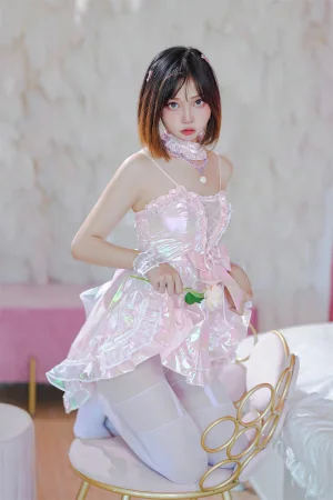 洛桑w伊梓《雪糕》主题写真：32张全套美图
