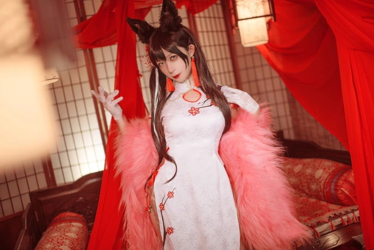 樱落酱w《爱宕新春旗袍》主题写真：16张全套美图