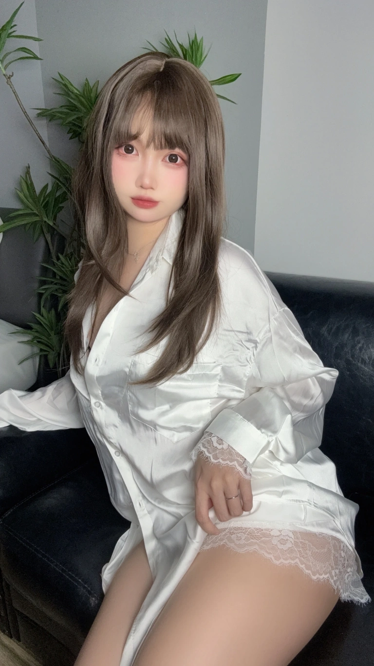 洛桑w伊梓《专属衬衫雪糕》主题写真：37张全套美图