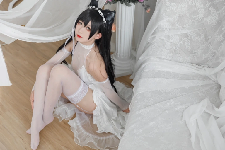 樱落酱w《爱宕花嫁》主题写真：19张全套美图