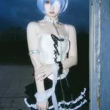 洛桑w伊梓《雨后天台》主题写真：35张全套美图