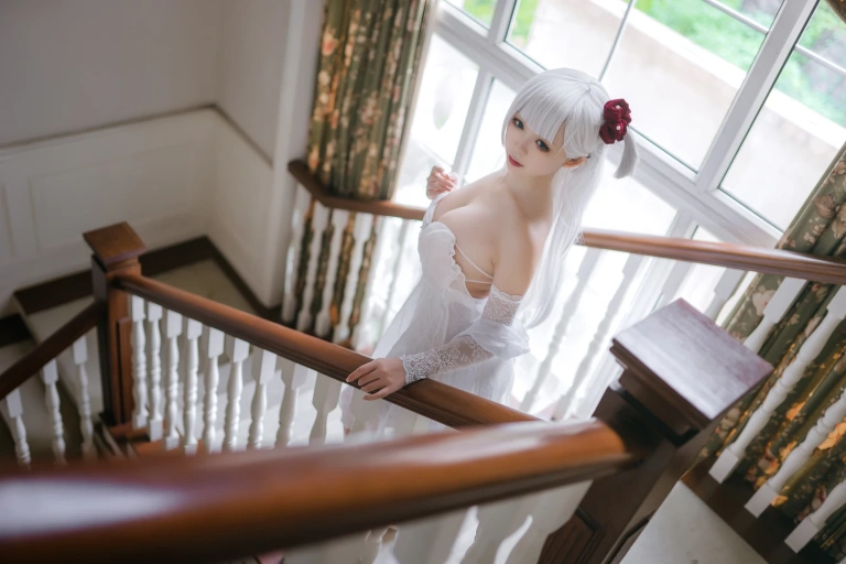 樱落酱w《翔鹤》主题写真：22张全套美图
