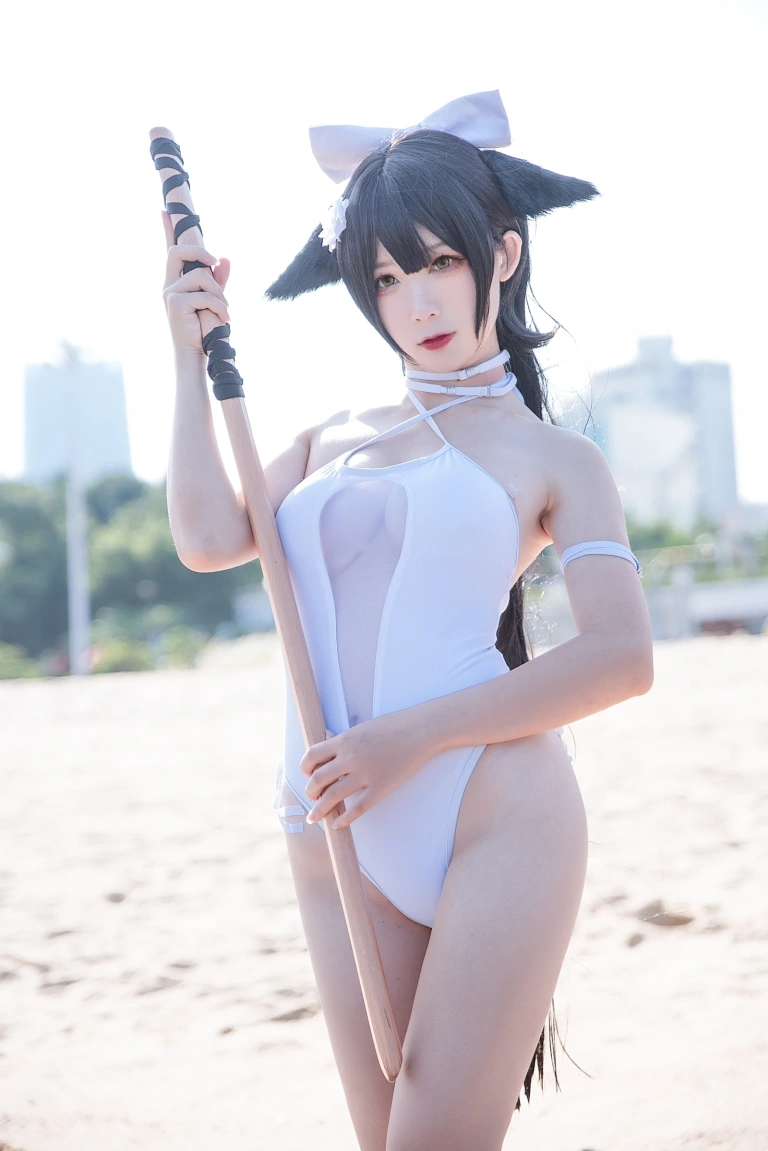 樱落酱w《高雄泳装》主题写真：9张全套美图