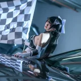 樱落酱w《高雄赛车》主题写真：12张全套美图