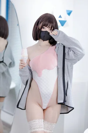 洛桑w伊梓《甜筒》主题写真：40张全套美图