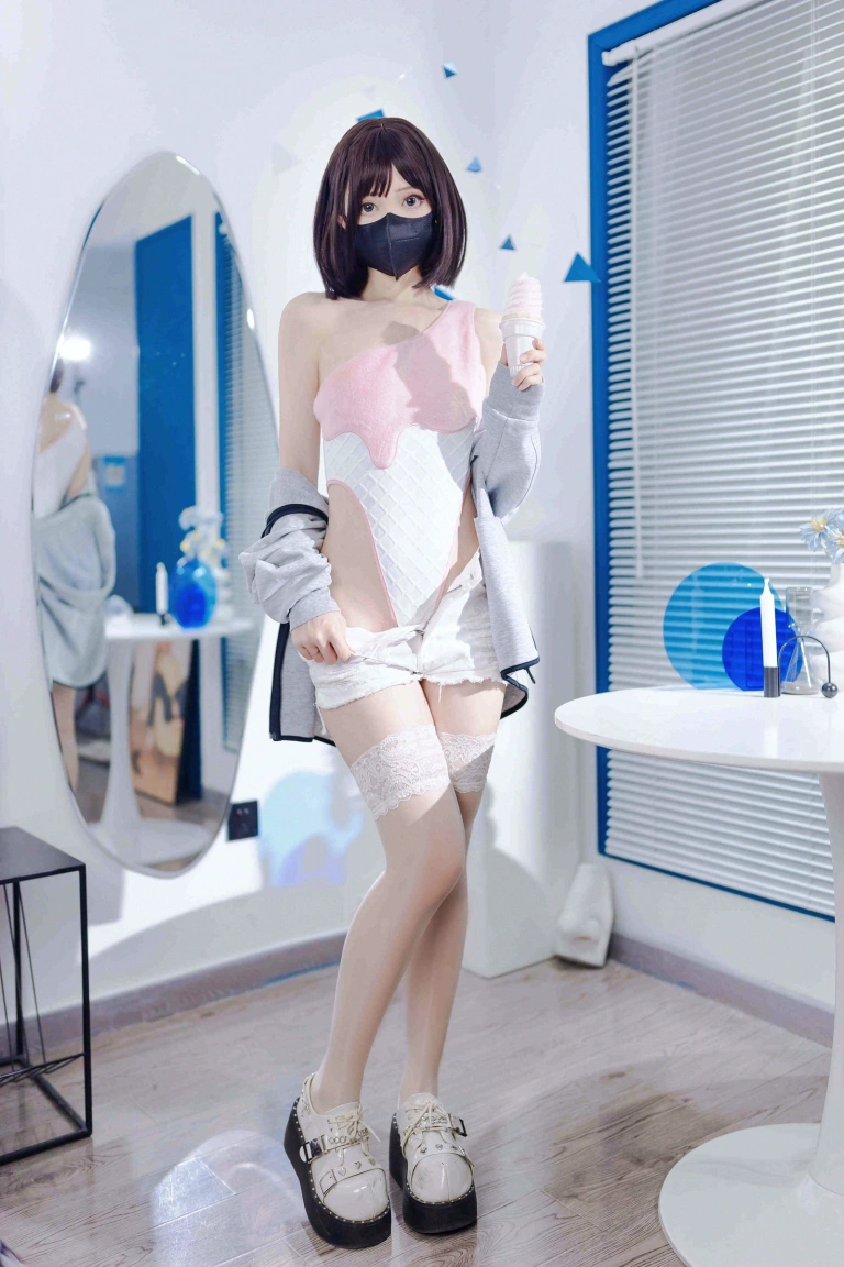 洛桑w伊梓《甜筒》主题写真：40张全套美图