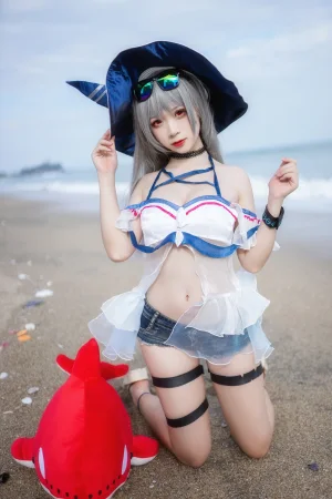 樱落酱w《斯卡蒂泳装》主题写真：21张全套美图