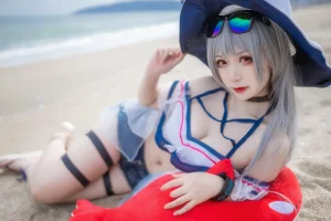 樱落酱w《斯卡蒂泳装》主题写真：21张全套美图