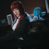 小容仔咕咕咕w《链锯人 玛奇玛》主题写真：45张全套美图