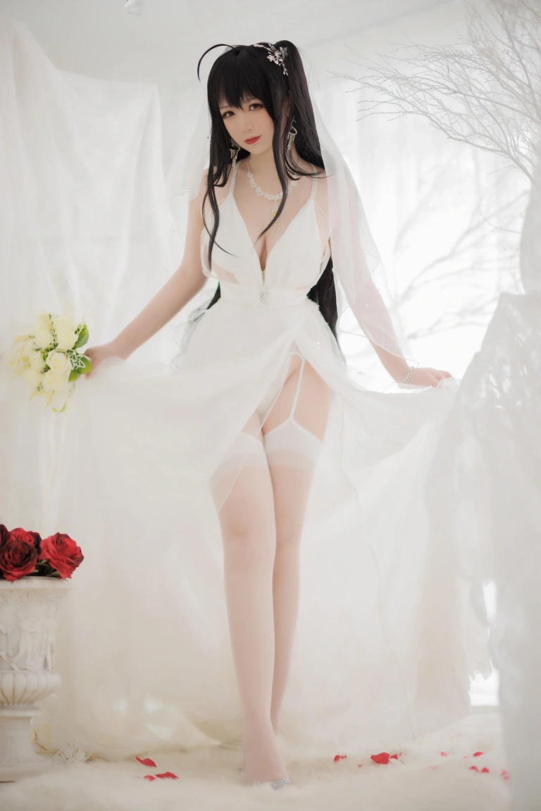 樱落酱w《大凤花嫁》主题写真：26张全套美图