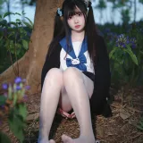洛桑w伊梓《桑梓双马尾jk》主题写真：38张全套美图