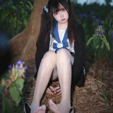 洛桑w伊梓《桑梓双马尾jk》主题写真：38张全套美图