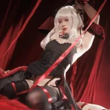 樱落酱w《吕佐夫礼服》主题写真：30张全套美图