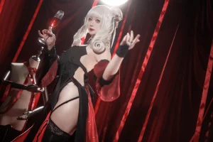 樱落酱w《吕佐夫礼服》主题写真：30张全套美图