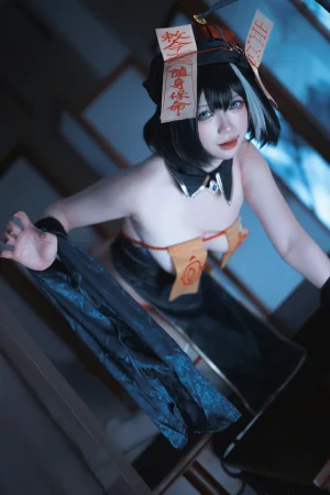 樱落酱w《碧蓝航线 华甲僵尸》主题写真：38张全套美图