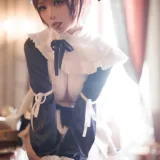 樱落酱w《屑屑女仆长》主题写真：28张全套美图