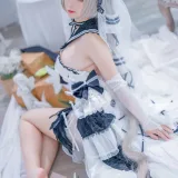 樱落酱w《碧蓝航线 可畏礼服》主题写真：20张全套美图