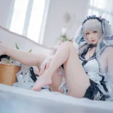 樱落酱w《碧蓝航线 可畏礼服》主题写真：20张全套美图